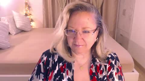 Snapshot of adrena_ chatting on 02.26.25 Cryna online show from 02.26.25