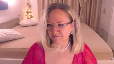 Snapshot of adrena_ chatting on 02.28.25 Cryna online show from 02.28.25