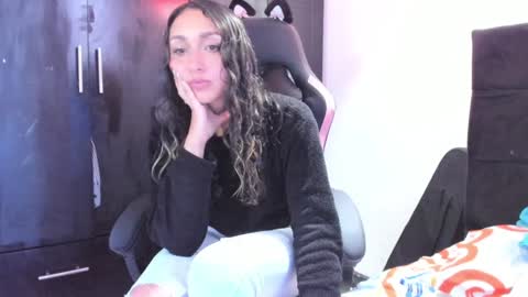 Snapshot of adrena_10 chatting on 12.09.24 Adrena10 online show from 12.09.24