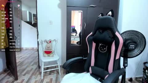 Snapshot of adrena_10 chatting on 11.21.25 Adrena10 online show from 11.21.25