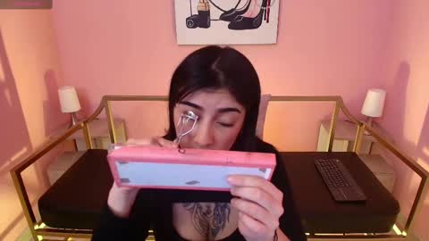 Adri  online show from 09.12.25