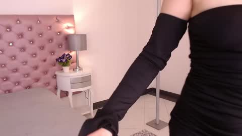 Adri online show from 04.27.26