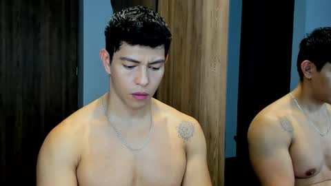 Adrian del Mar online show from 05.02.26