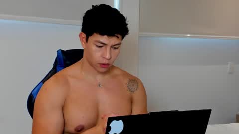 Adrian del Mar online show from 06.14.26