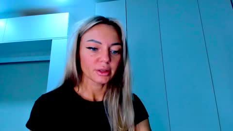 Snapshot of adriana_coy_ chatting on 01.31.25 Adriana online show from 01.31.25