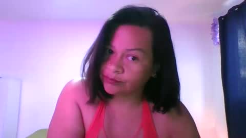adrianagogo18 online show from 10.16.25