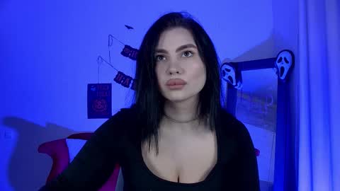 AdrianaTores online show from 11.02.25