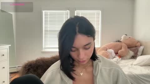 Snapshot of adriannarodriguez chatting on 10.15.25 Adrianna  online show from 10.15.25