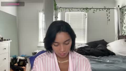 Snapshot of adriannarodriguez chatting on 07.27.26 Adrianna online show from 07.27.26