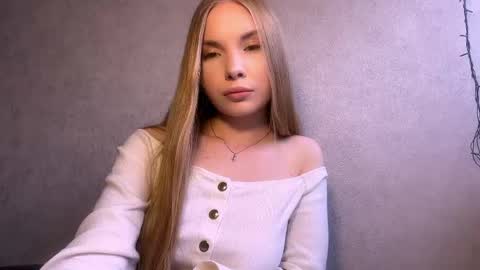 Snapshot of adriannemuldowney chatting on 05.16.26 Caroline online show from 05.16.26