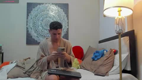 Snapshot of adriano_bigcock chatting on 11.08.25 Adrian online show from 11.08.25