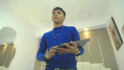 adrianstark_ online show from 05.17.26
