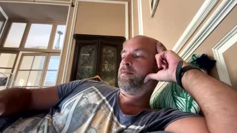 adrienfromparis online show from 02.24.25