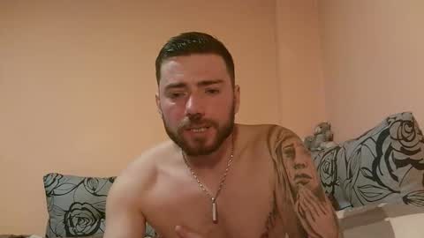 Snapshot of aerthurethan chatting on 11.28.25 aerthurethan online show from 11.28.25