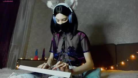 Snapshot of aesthetic_being chatting on 01.23.25 Tiana online show from 01.23.25