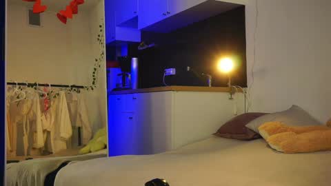 Snapshot of aesthetics_tease chatting on 12.05.24 Naomi My instagram account - teasing naomi online show from 12.05.24