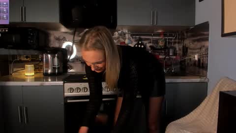 Snapshot of afanasia chatting on 01.13.26 OneAfa online show from 01.13.26