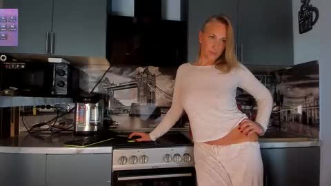 Snapshot of afanasia chatting on 02.04.26 OneAfa online show from 02.04.26