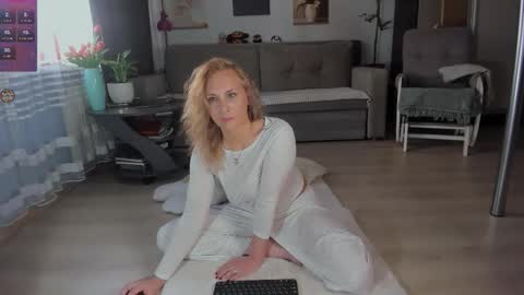 Snapshot of afanasia chatting on 02.25.26 OneAfa online show from 02.25.26