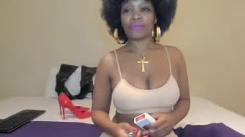 AfricanSquirtQueen online show from 06.19.26
