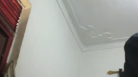 Mia  Friends online show from 03.05.26