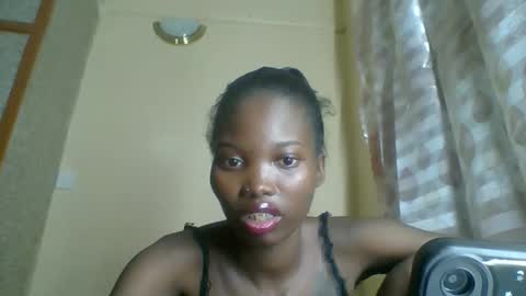 Snapshot of africana_slimqueen chatting on 03.09.26 africana_slimqueen online show from 03.09.26
