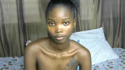 africana_slimqueen online show from 06.19.26