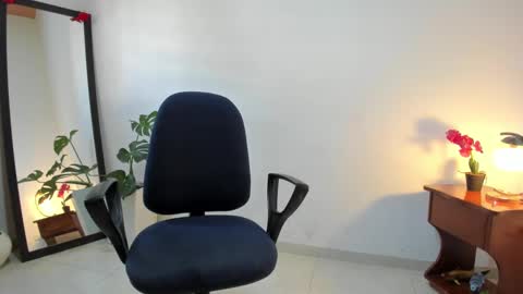 Lorena online show from 09.22.25