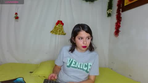 Snapshot of afrodita_024 chatting on 11.24.25 afrodita_024 online show from 11.24.25