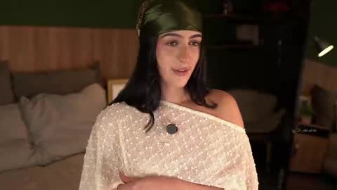 Emma online show from 05.12.26