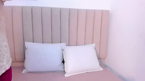 Vr.  online show from 12.16.25