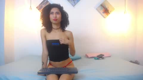 afrodita_house online show from 10.13.25