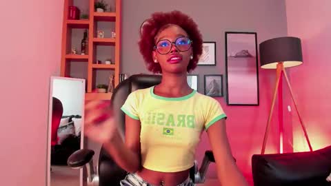 Snapshot of afrodita_sweeet chatting on 11.11.25 Afrodita online show from 11.11.25