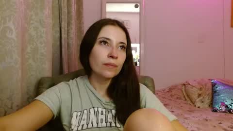 afrodithaa_ online show from 04.23.26