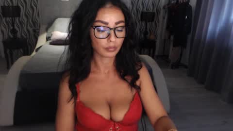 Afro online show from 09.23.25