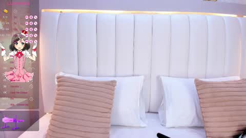 A F R O D I T A  online show from 02.25.25