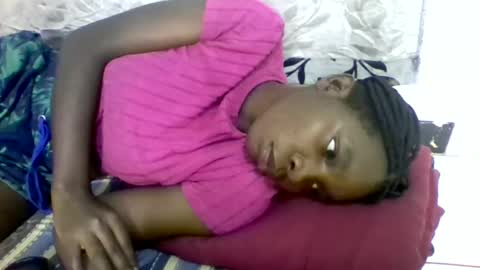 pink  and josphen online show from 02.01.25