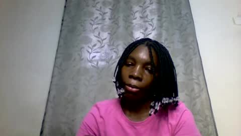 pink  and josphen online show from 02.05.25