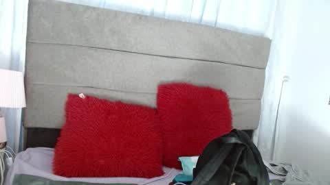 Afrodita Booms online show from 10.22.25