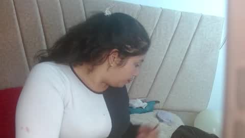 Afrodita Booms online show from 11.29.25