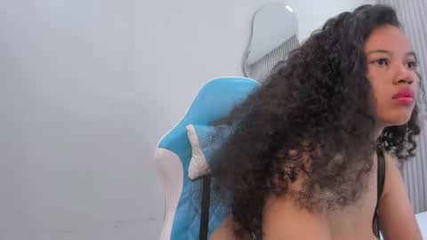 Snapshot of agata18_ chatting on 10.24.25 A G A T A online show from 10.24.25