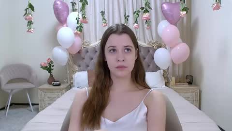 Snapshot of agataaisitt chatting on 02.16.25 Agata Aisitt online show from 02.16.25