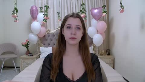 Snapshot of agataaisitt chatting on 02.18.25 Agata Aisitt online show from 02.18.25