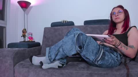 Agata Collinss online show from 02.02.25