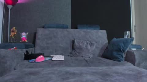 Agata Collinss online show from 02.10.25