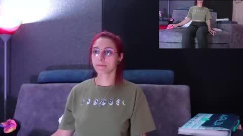 Agata Collinss online show from 10.04.25