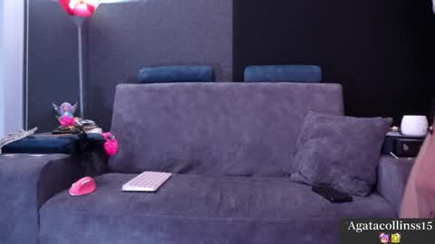 Agata Collinss online show from 11.13.25