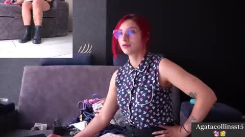 Agata Collinss online show from 11.25.25