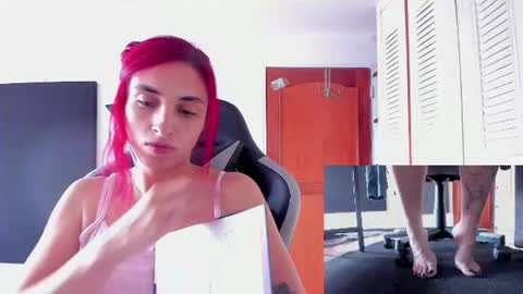 Agata Collinss online show from 07.28.26