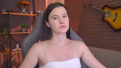 Snapshot of agatawillis chatting on 07.23.26 Agata online show from 07.23.26